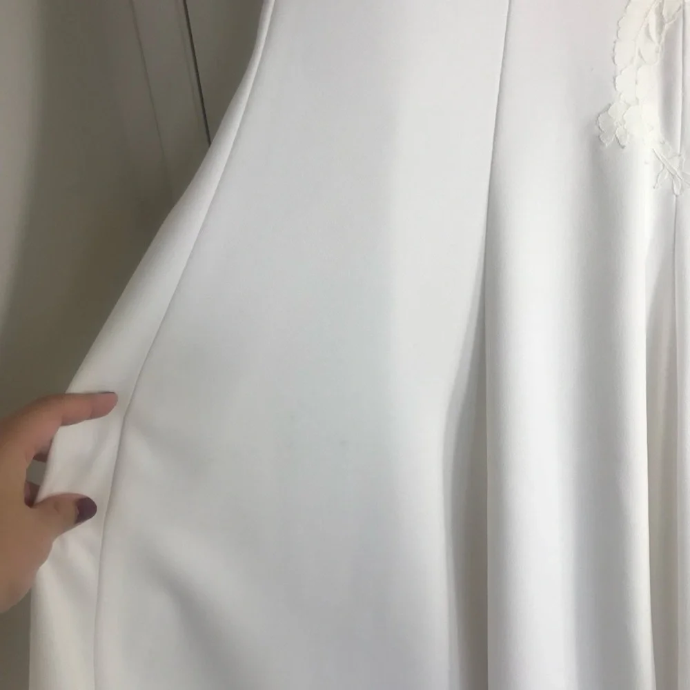 Pronovias Plisa Wedding Dress - Picture 5 of 5